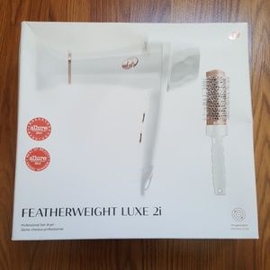 T3 Featherweight Luxe 2i
